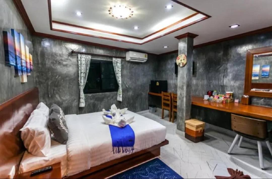 Areeya Phubeach Coliving Coworking Inn Ao Nang