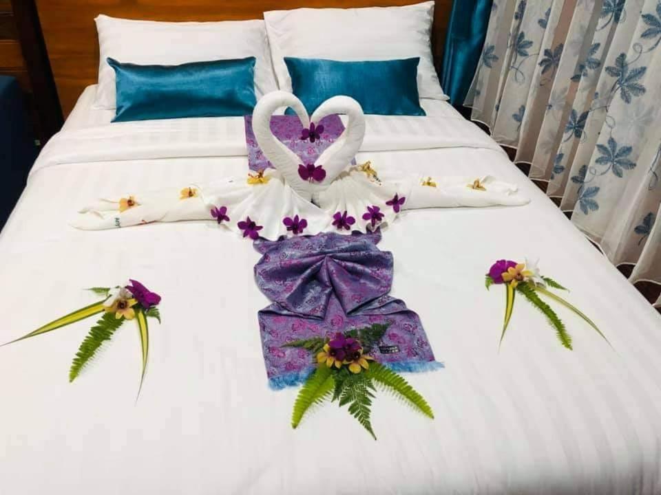 Areeya Phubeach Coliving Coworking Inn *